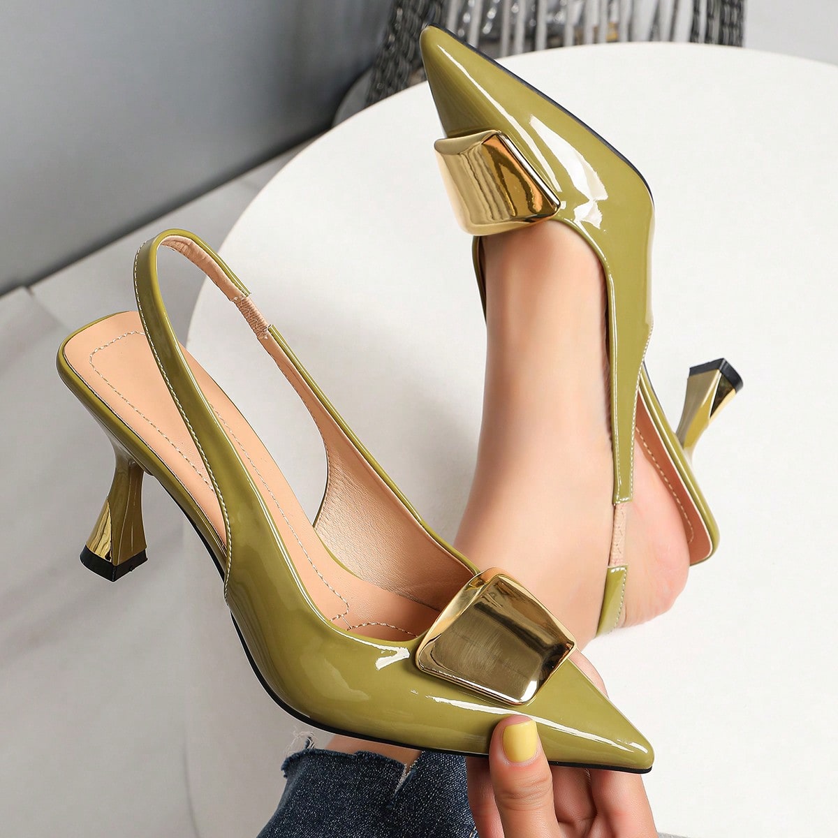 Elegant Women Closed Pointed-T - Women'S Shoes Clogs 评论和价格